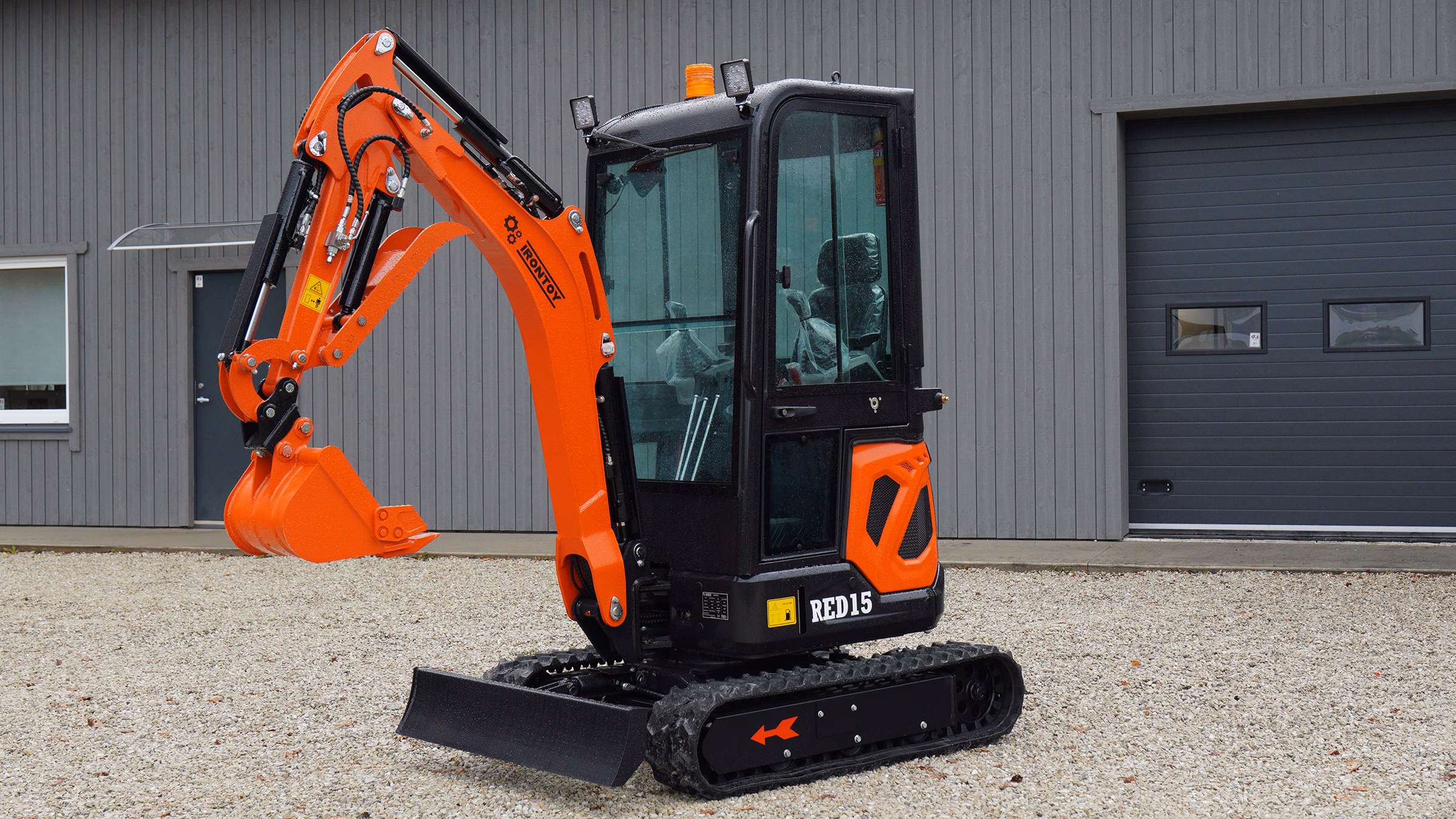 IronToy RED15 KUBOTA KAB