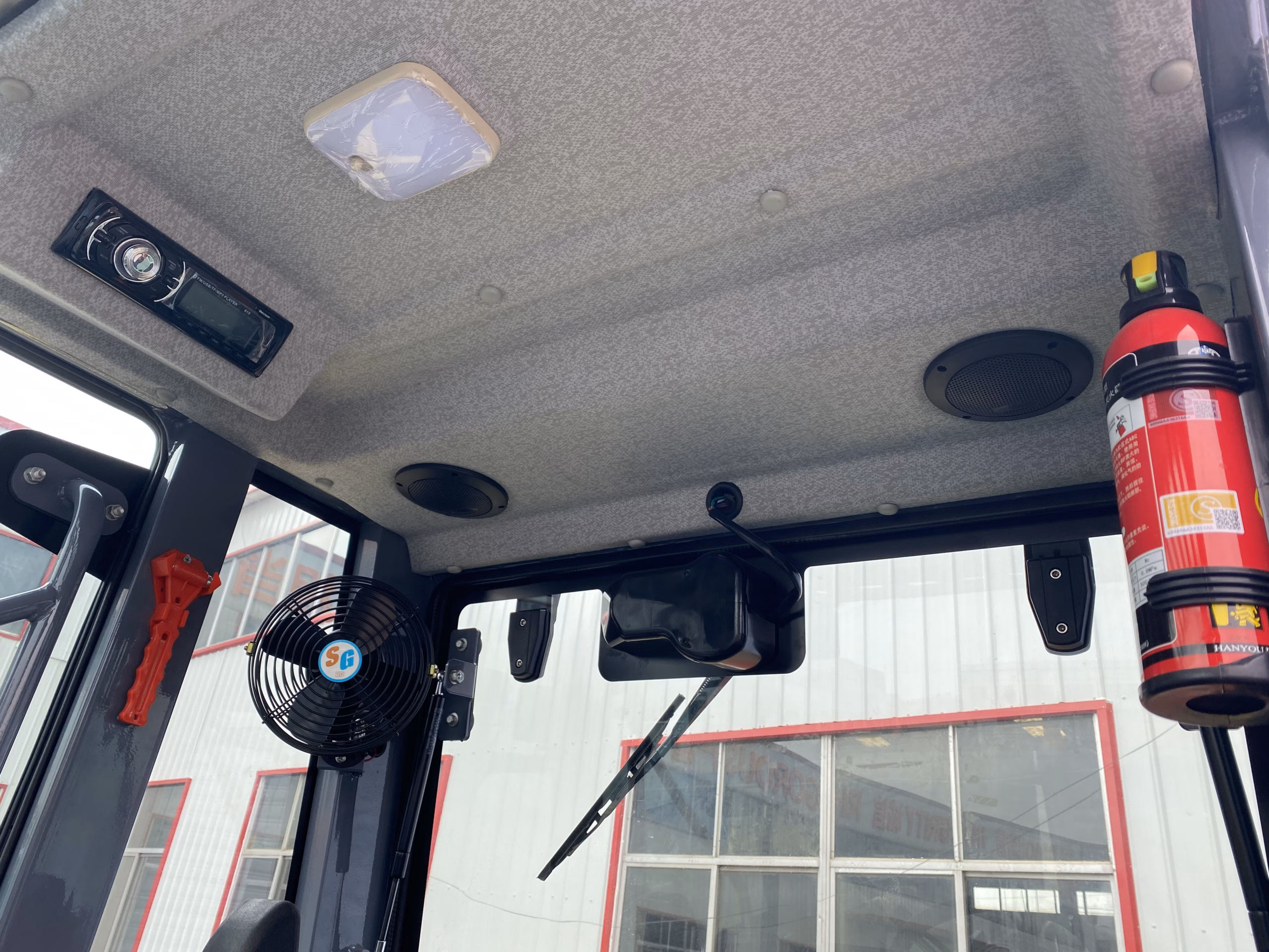 IronToy RL12 - Image 15