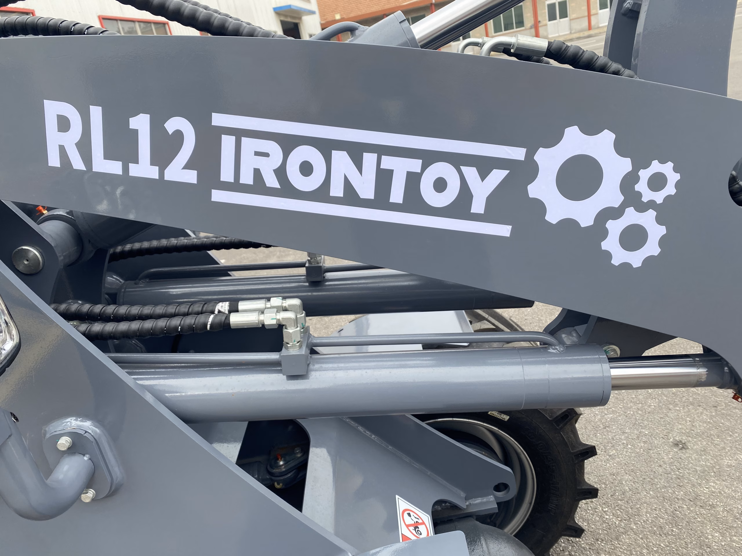 IronToy RL12 - Image 6