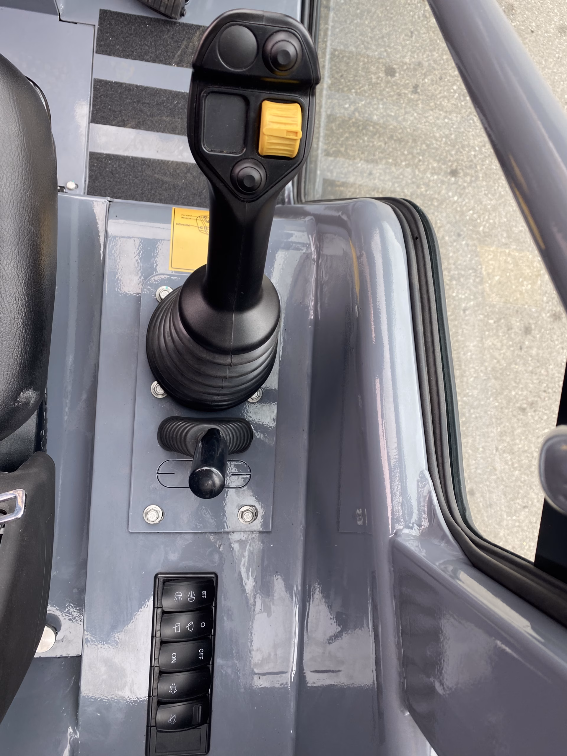 IronToy RL12 - Image 13